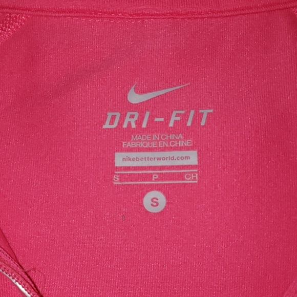 Nike Dri-fit 1/4 zip Pullover - Picture 2 of 3